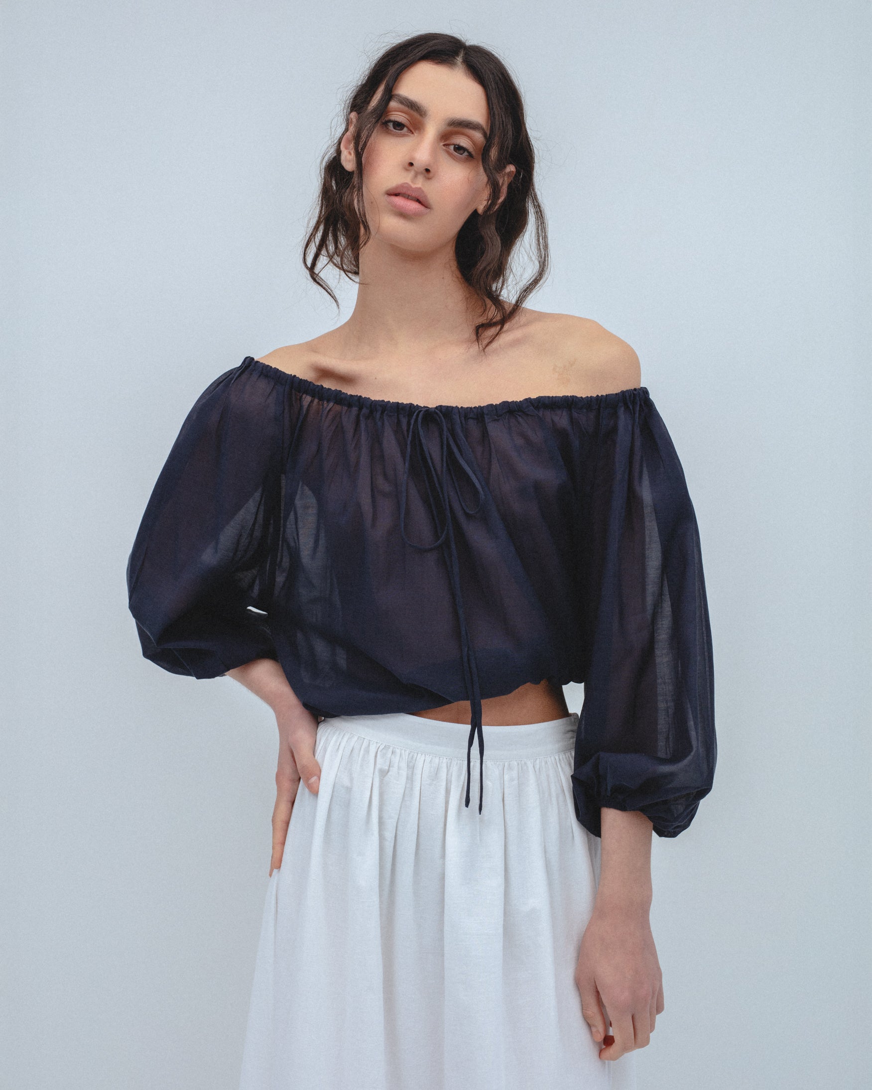 Blusa Manga Abullonada Cropped