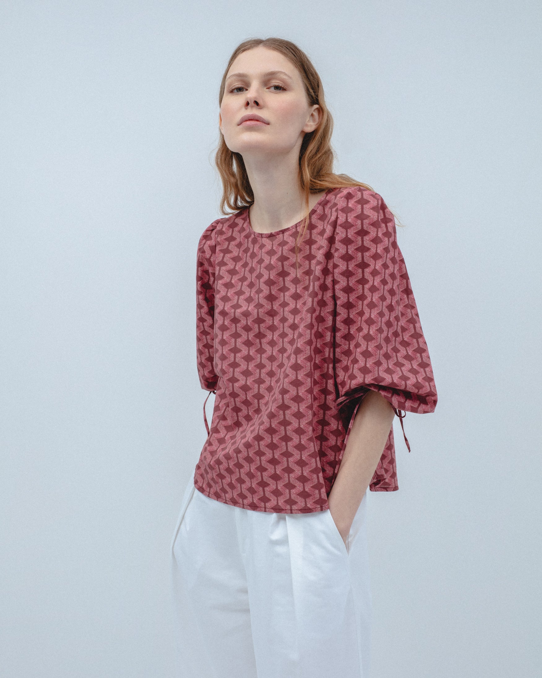 Blusa Estampada Rombos Lazadas