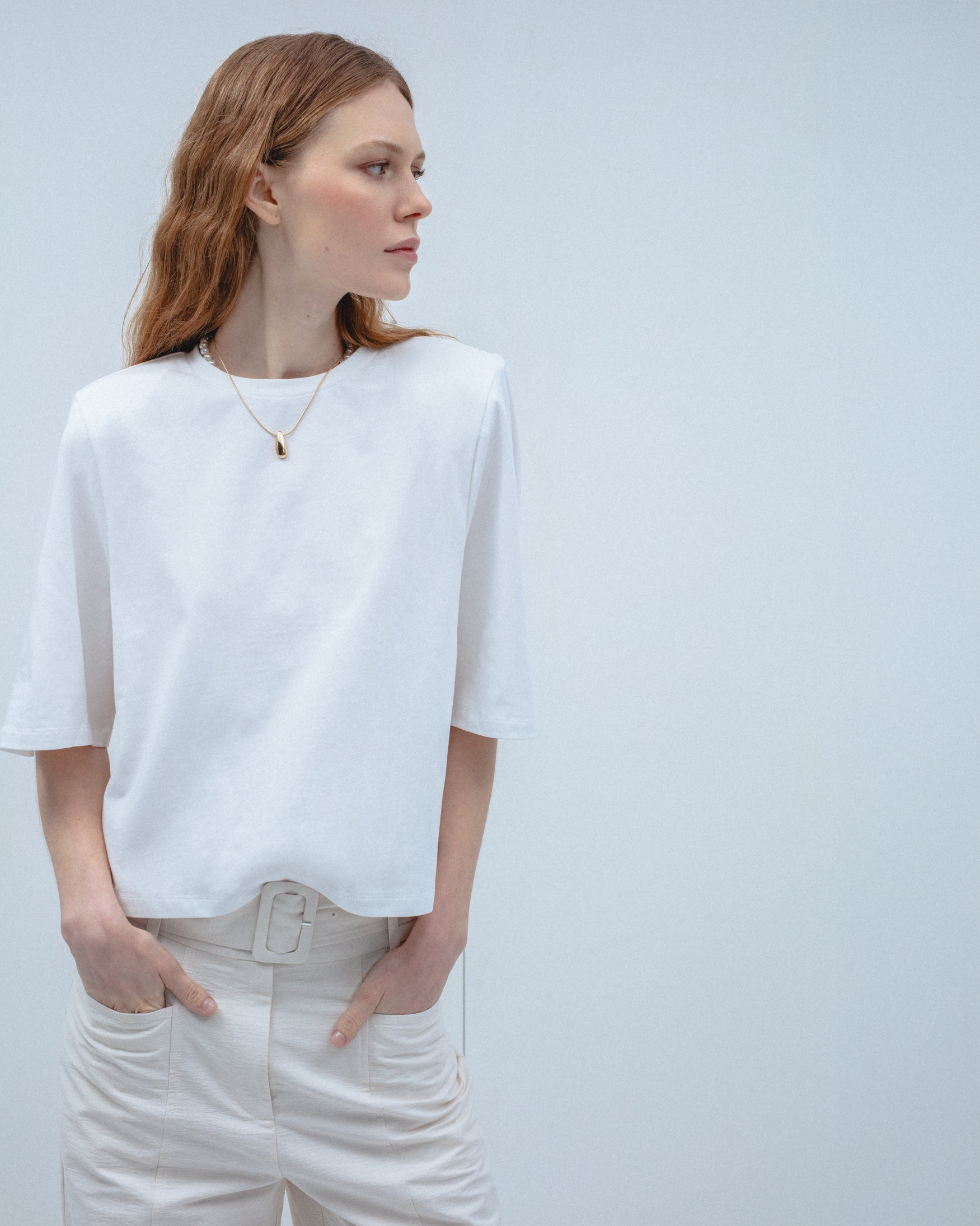 Camiseta Algodón Hombreras