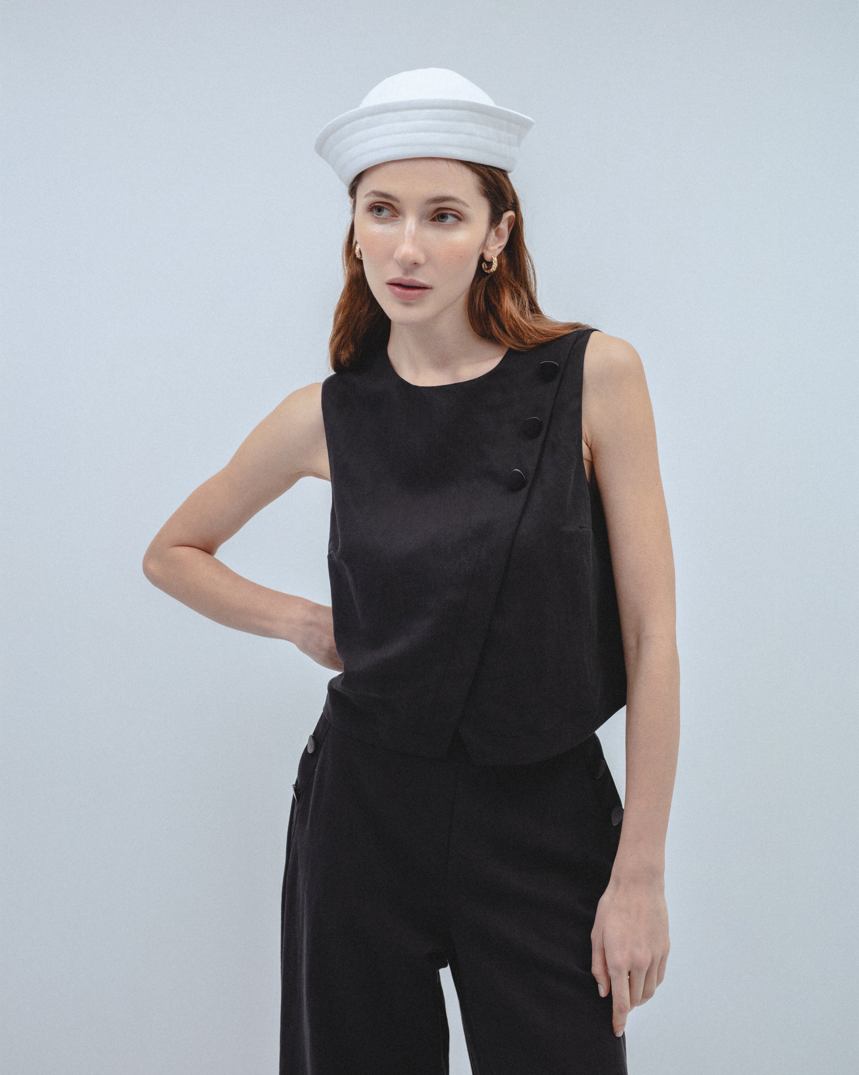 Top Asimétrico Botones