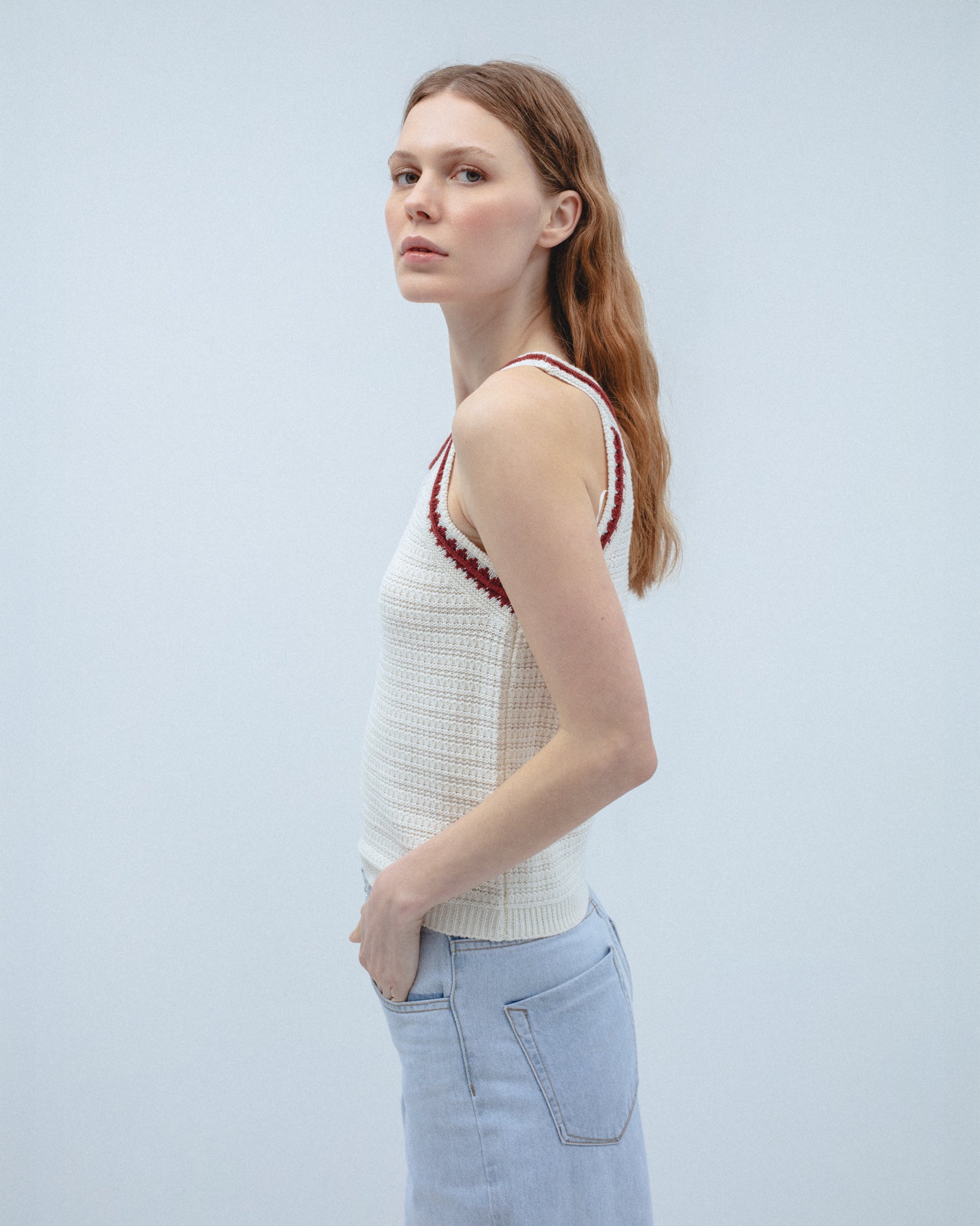 Top Halter Punto Escote Contraste