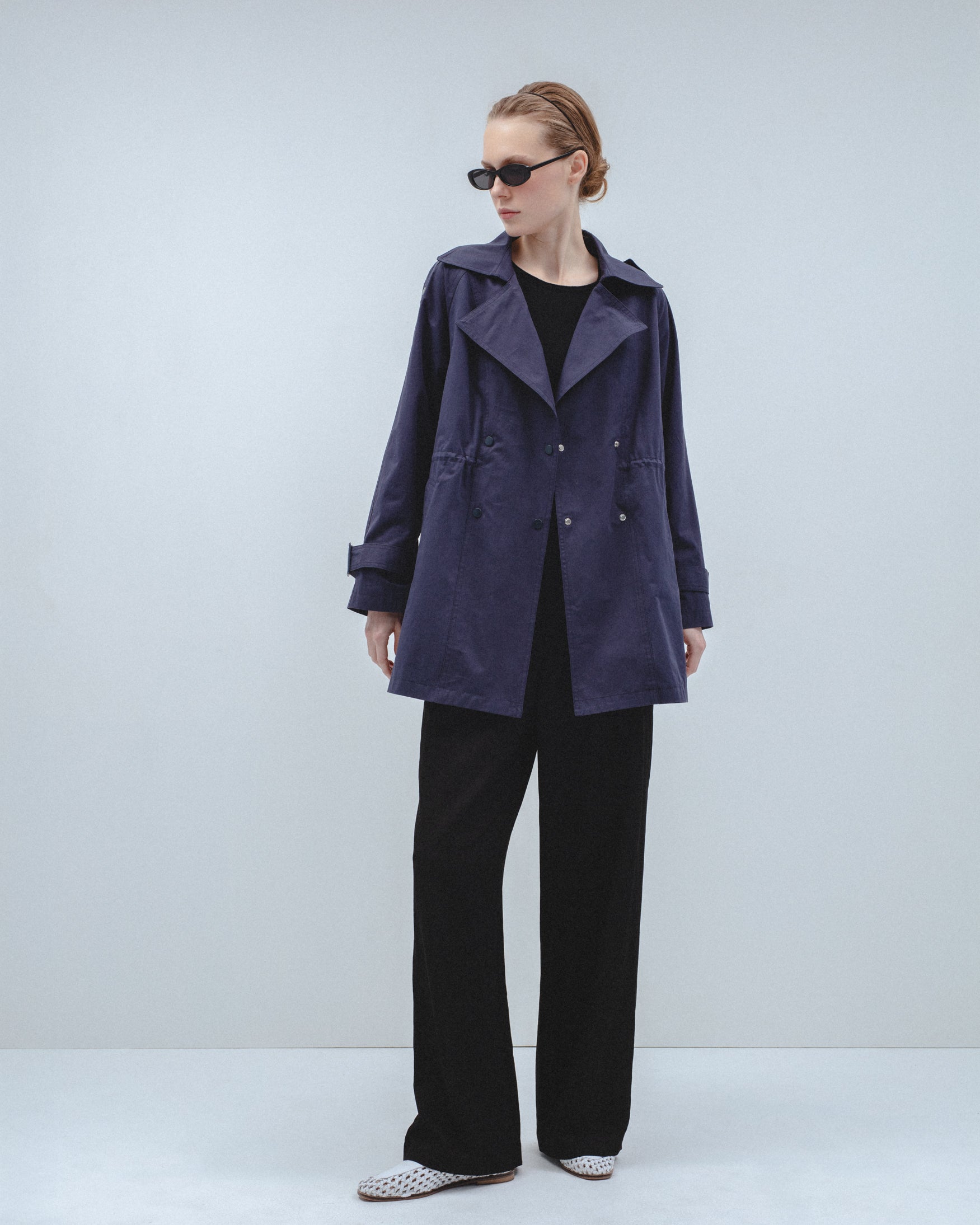 Trench Corto Doble Botonadura