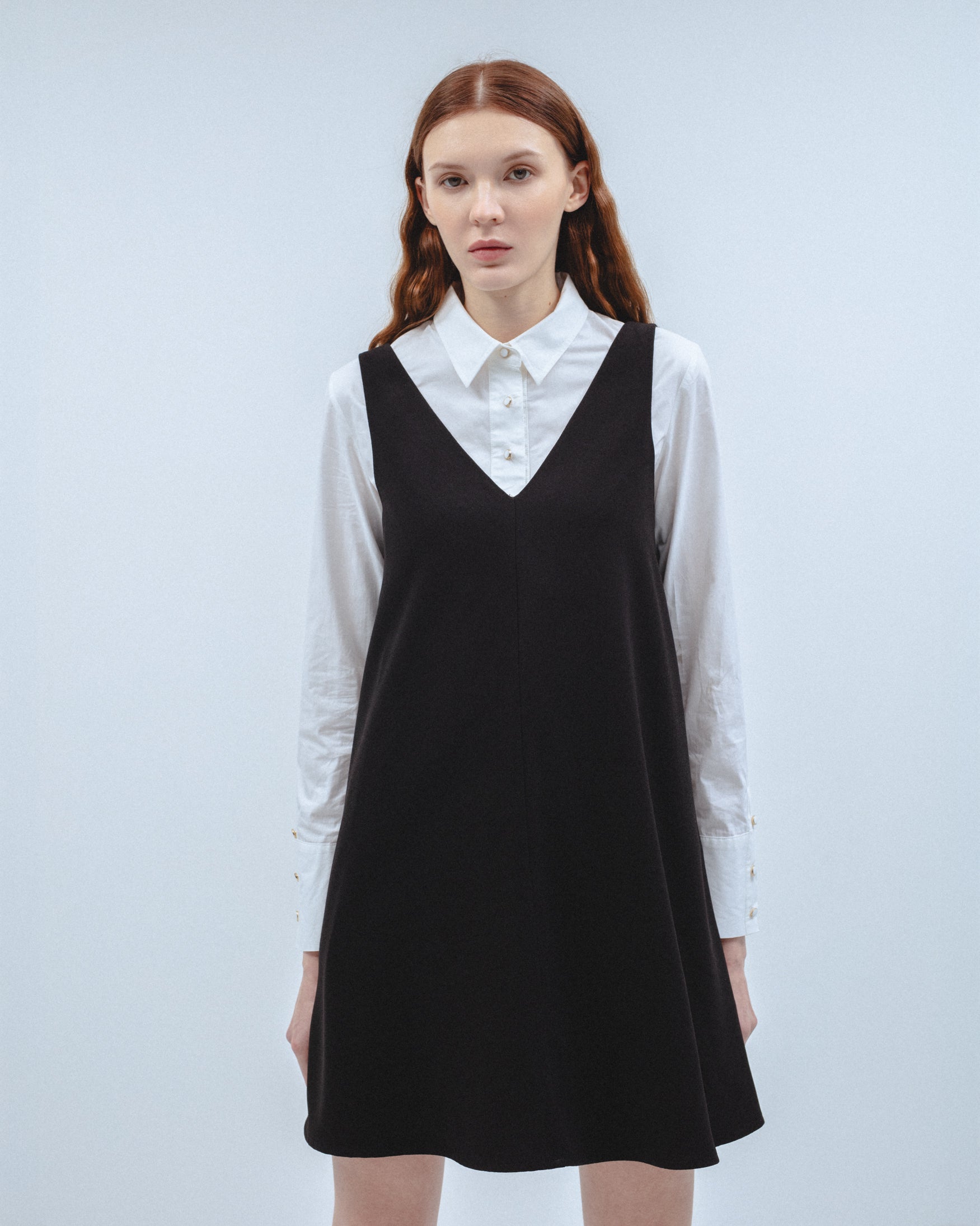 Vestido Corto Evasé