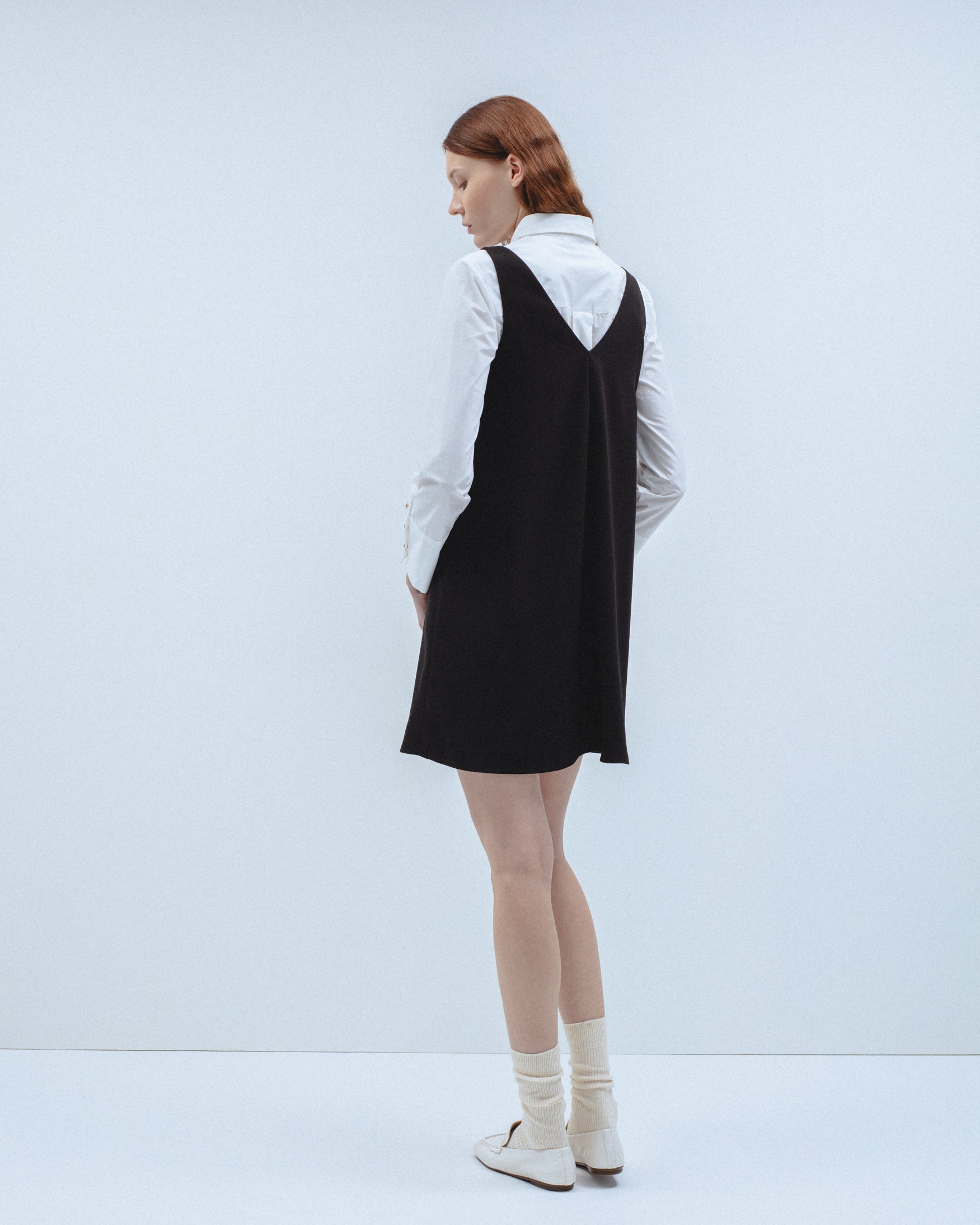 Vestido Corto Evasé