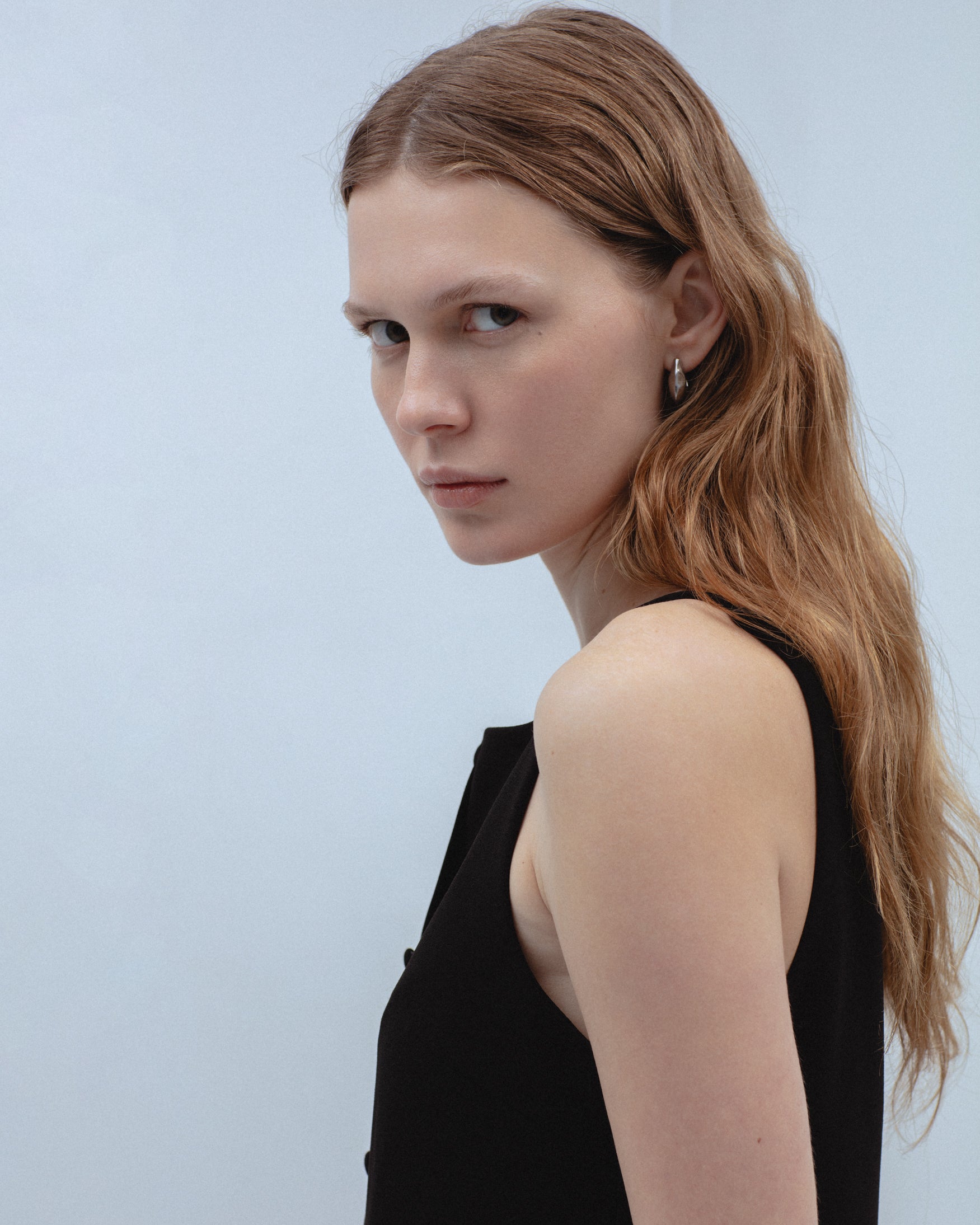 Vestido Corto Crepe Botones