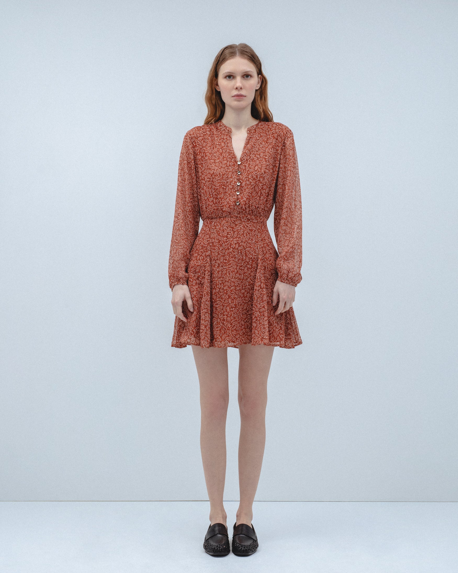 Vestido Corto Estampado Flores