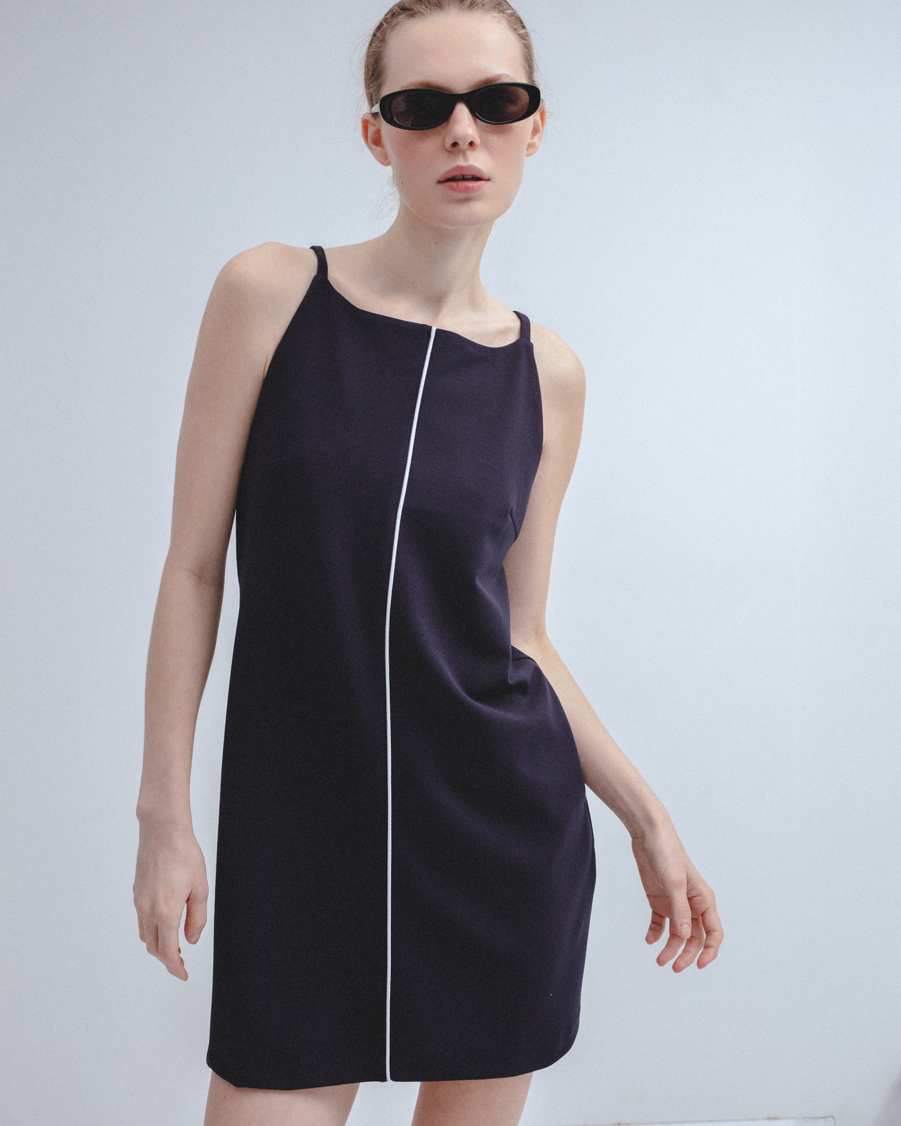 Vestido Corto Tirantes Contraste