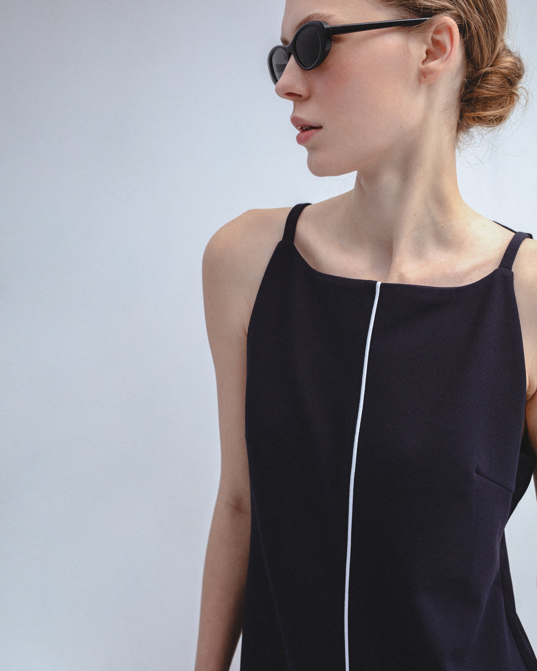 Vestido Corto Tirantes Contraste