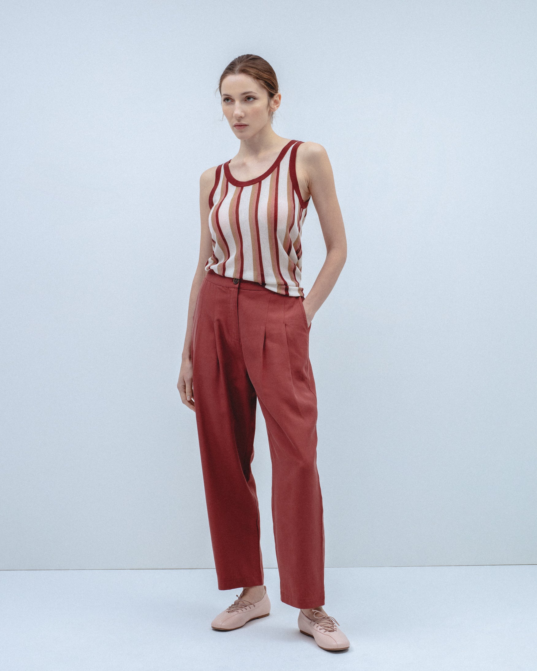 Pantalón Pinzas Cropped Wide Leg