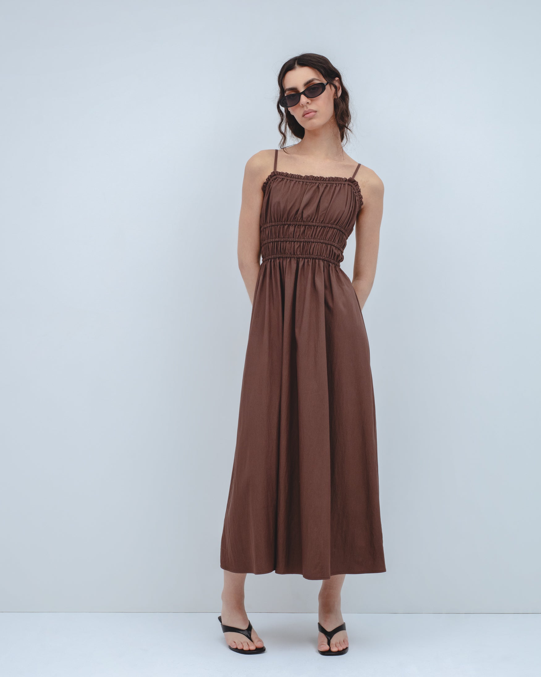 Vestido Midi Tirantes