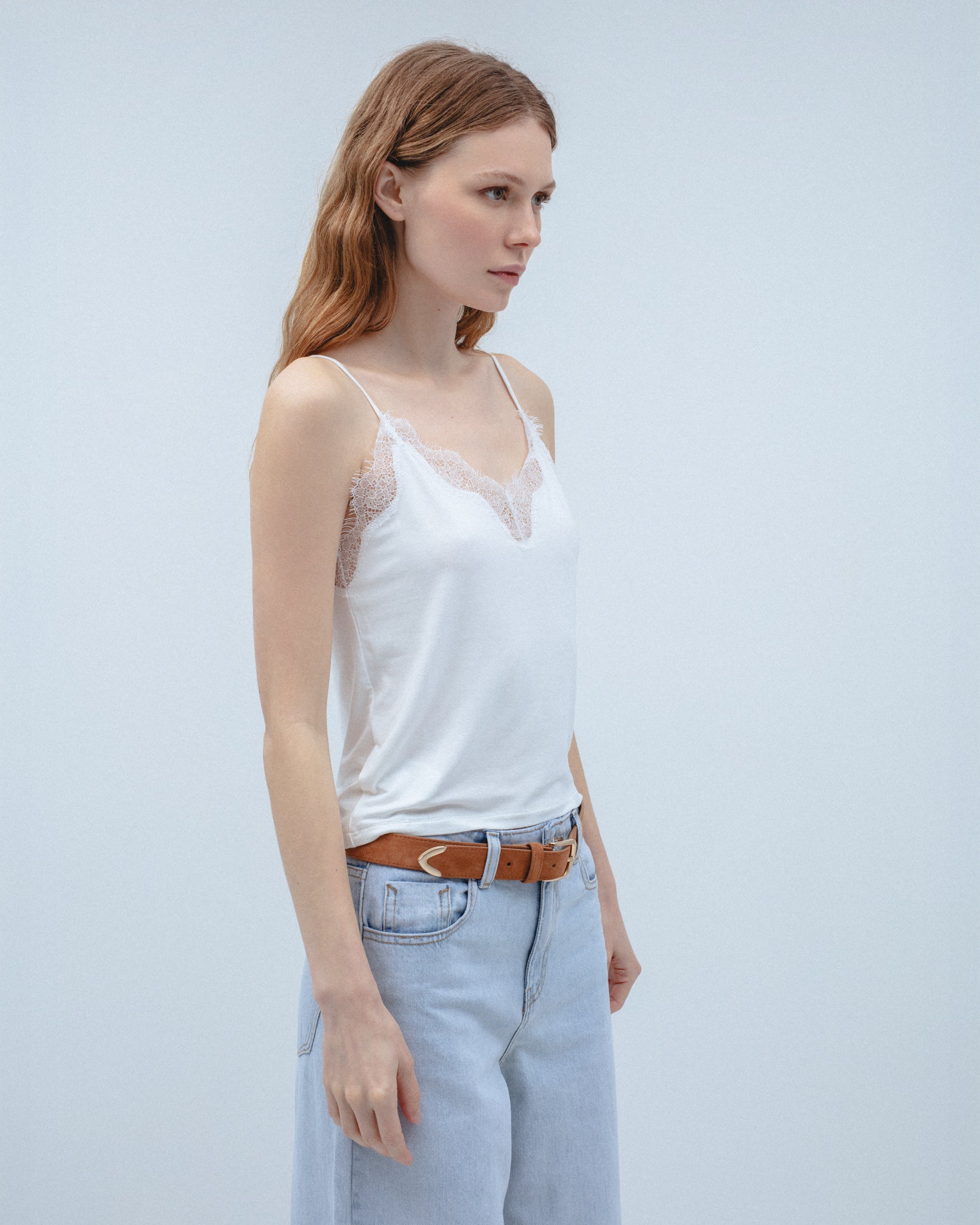 Top Tirantes Encajes