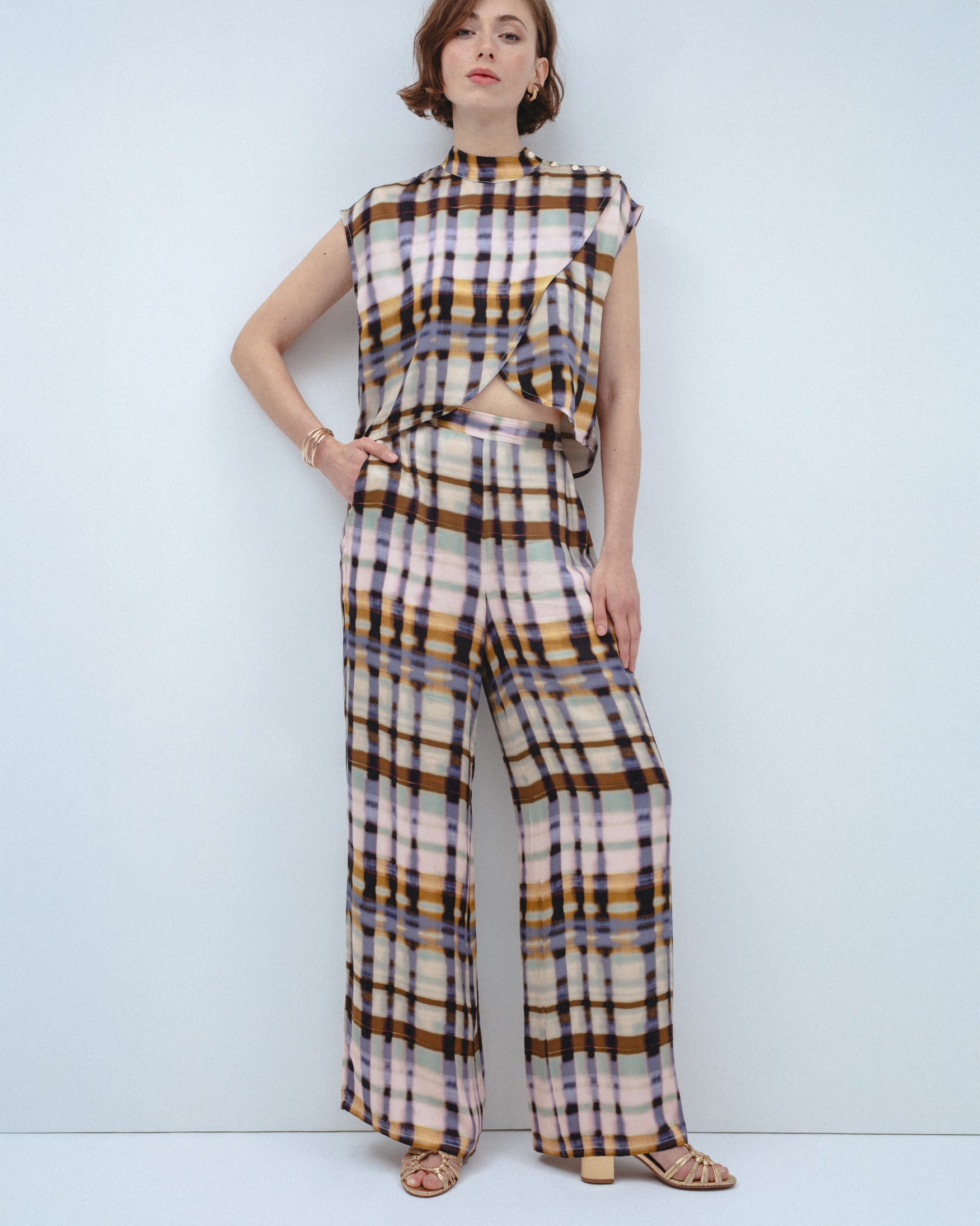 Pantalón Fluido Estampado Cuadros