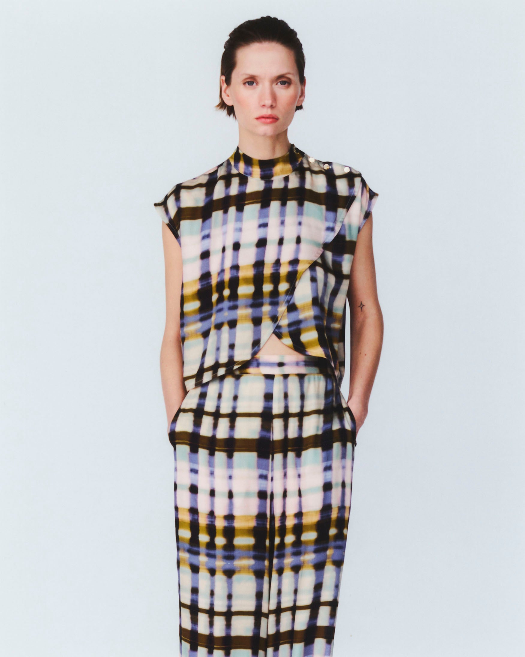 Top Cruzado Estampado Cuadros