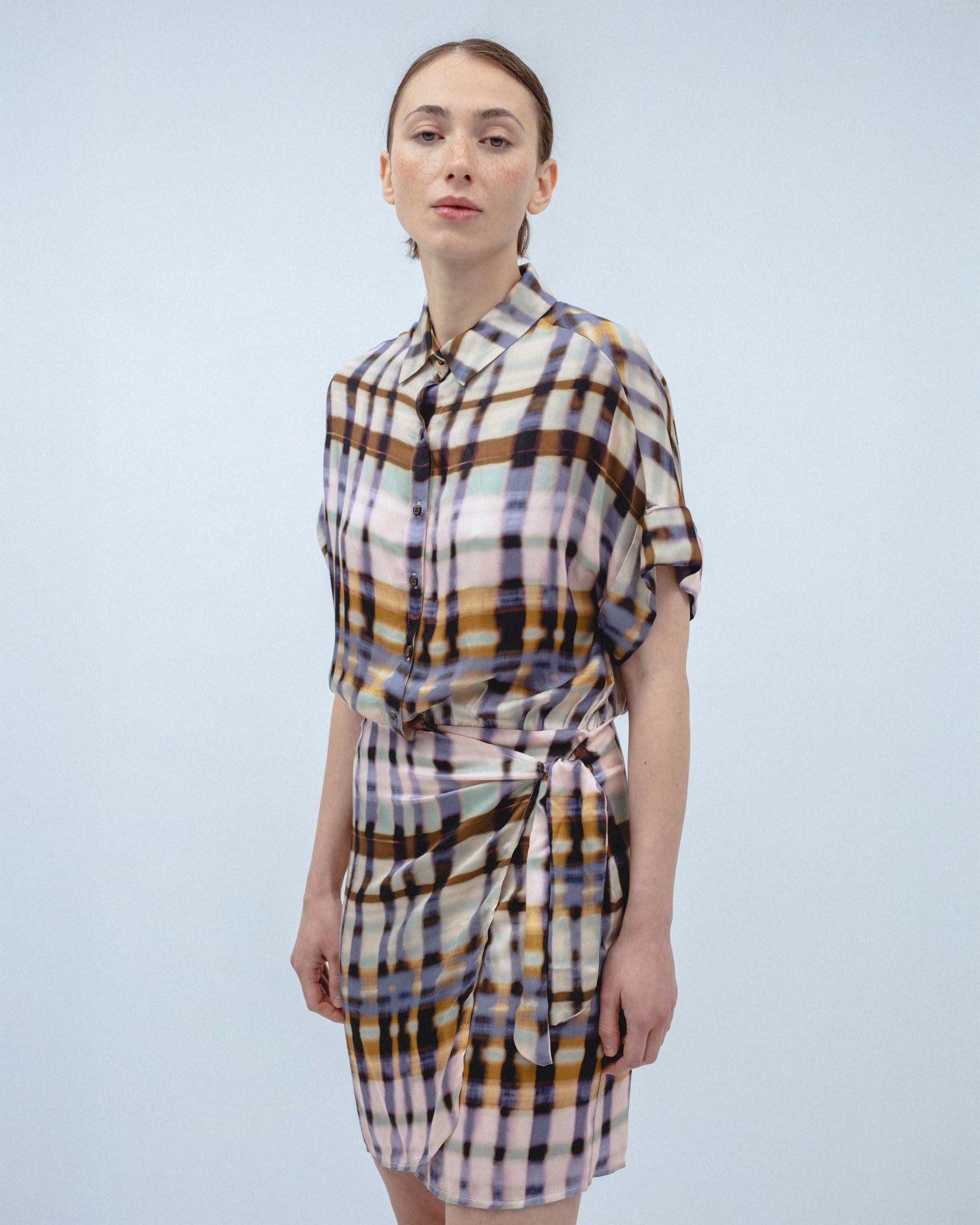 Vestido Corto Estampado Pareo