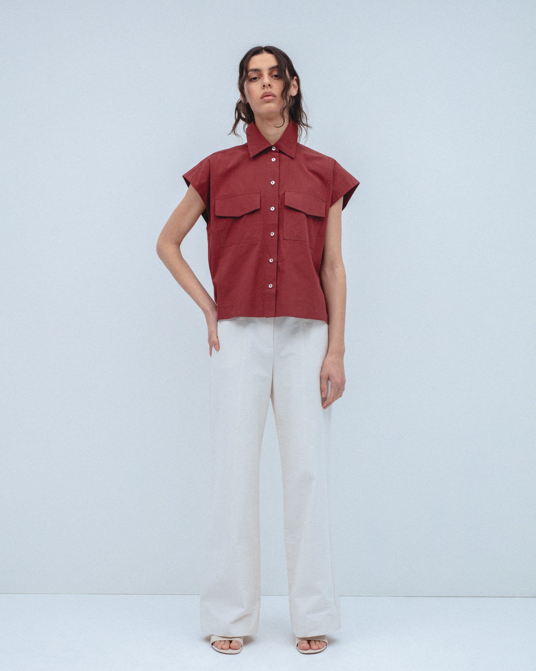 Camisa Sin Mangas Bolsillos Parche