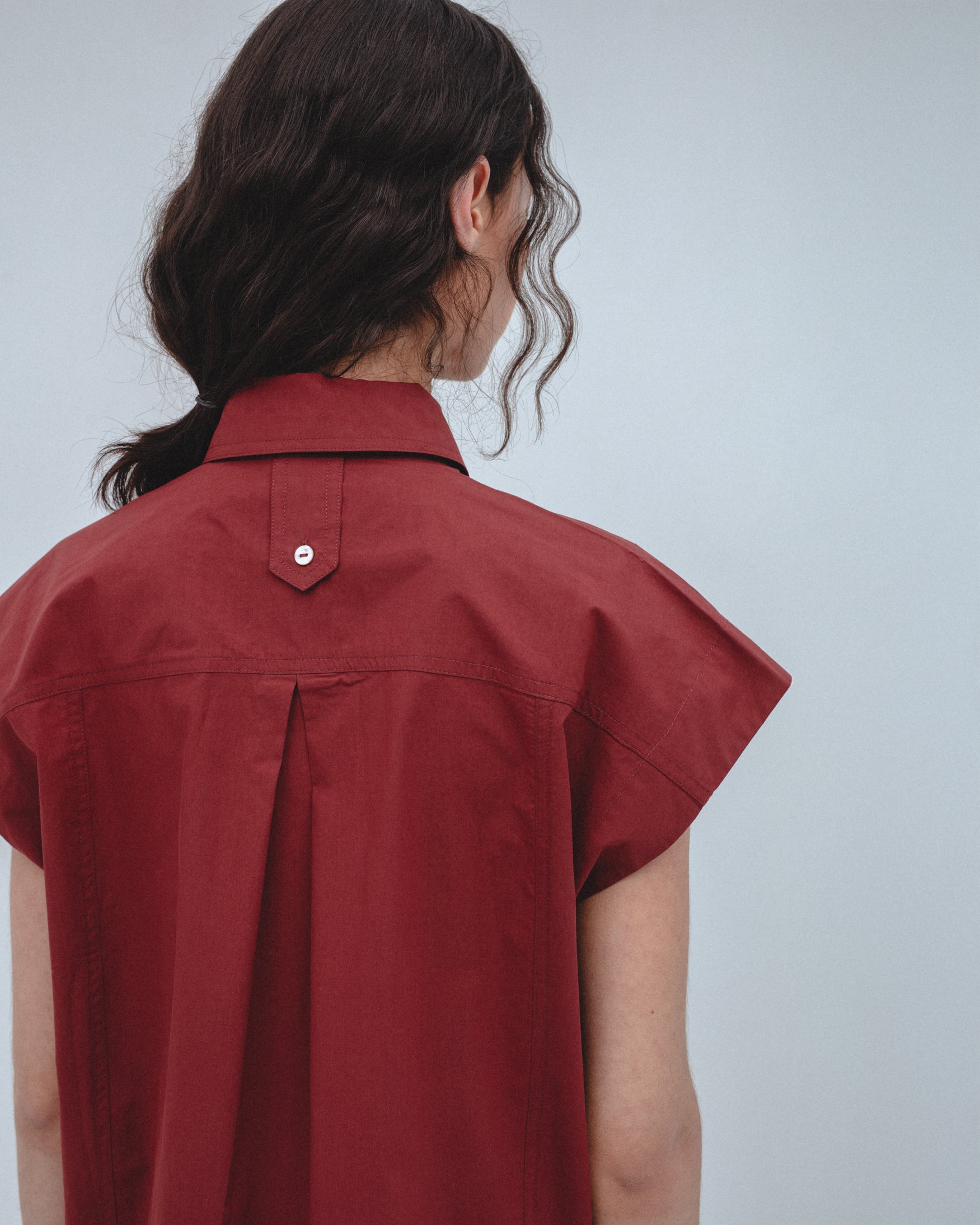 Camisa Sin Mangas Bolsillos Parche