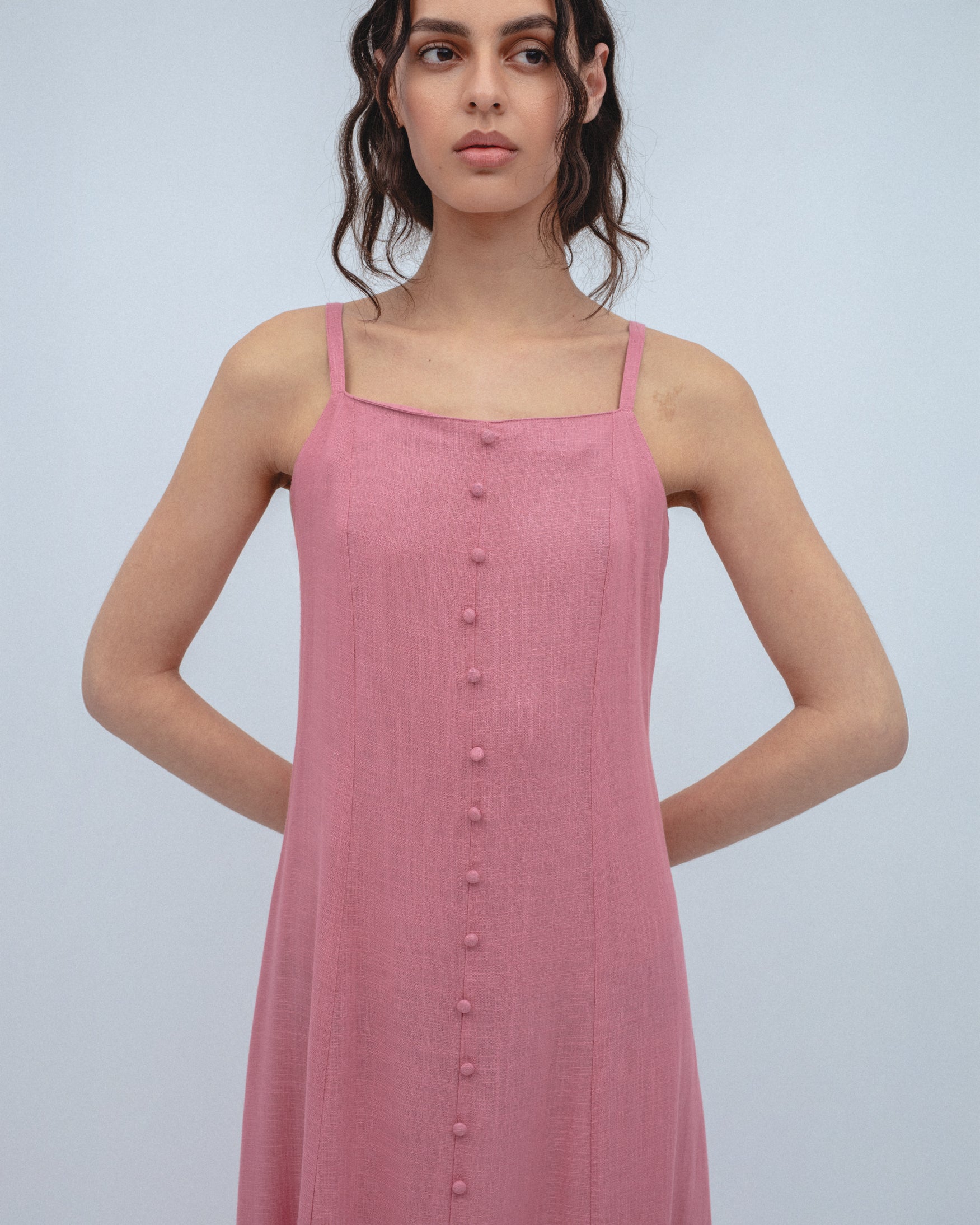 Vestido Midi Con Lino