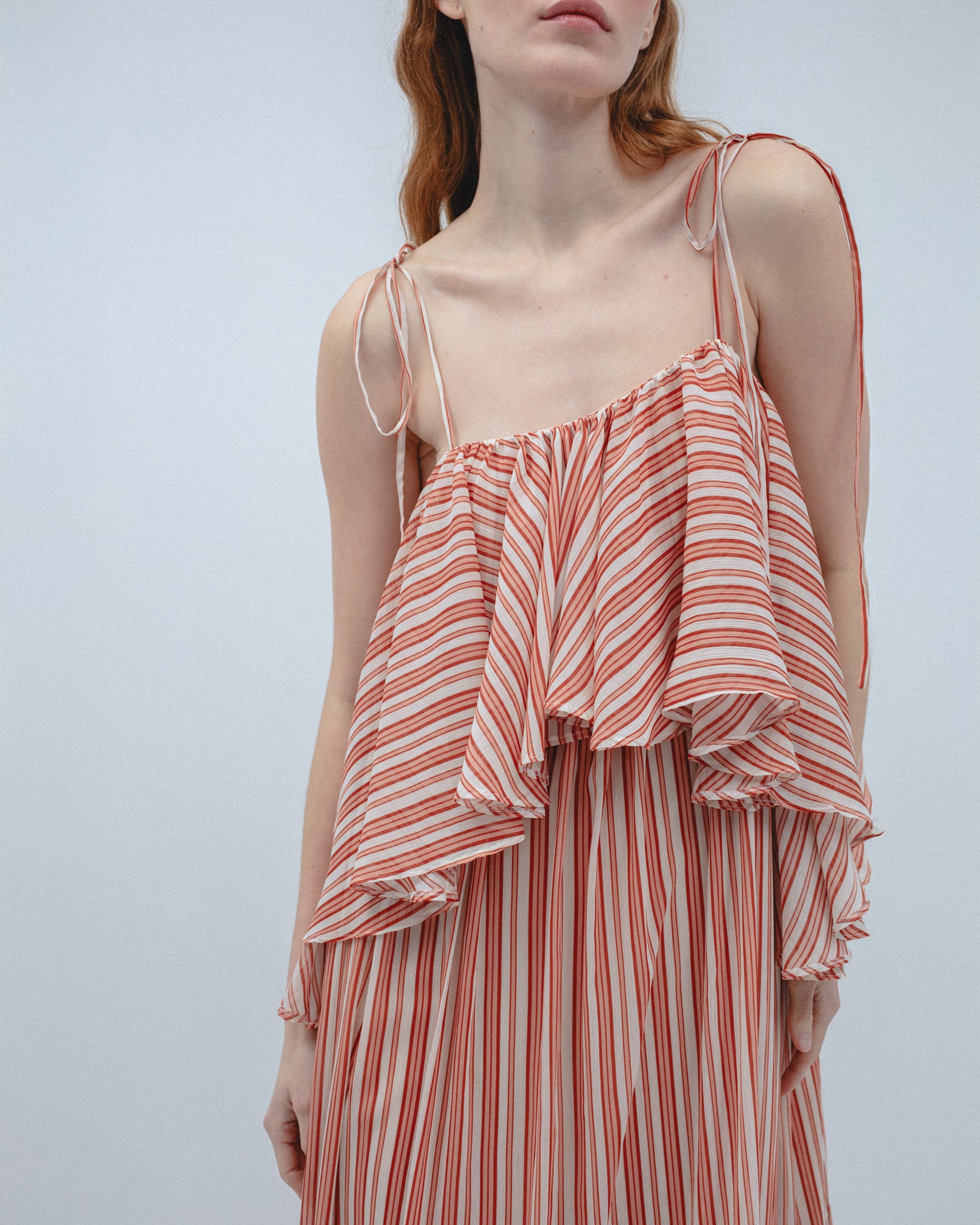 Vestido Largo Fluido Rayas Volantes