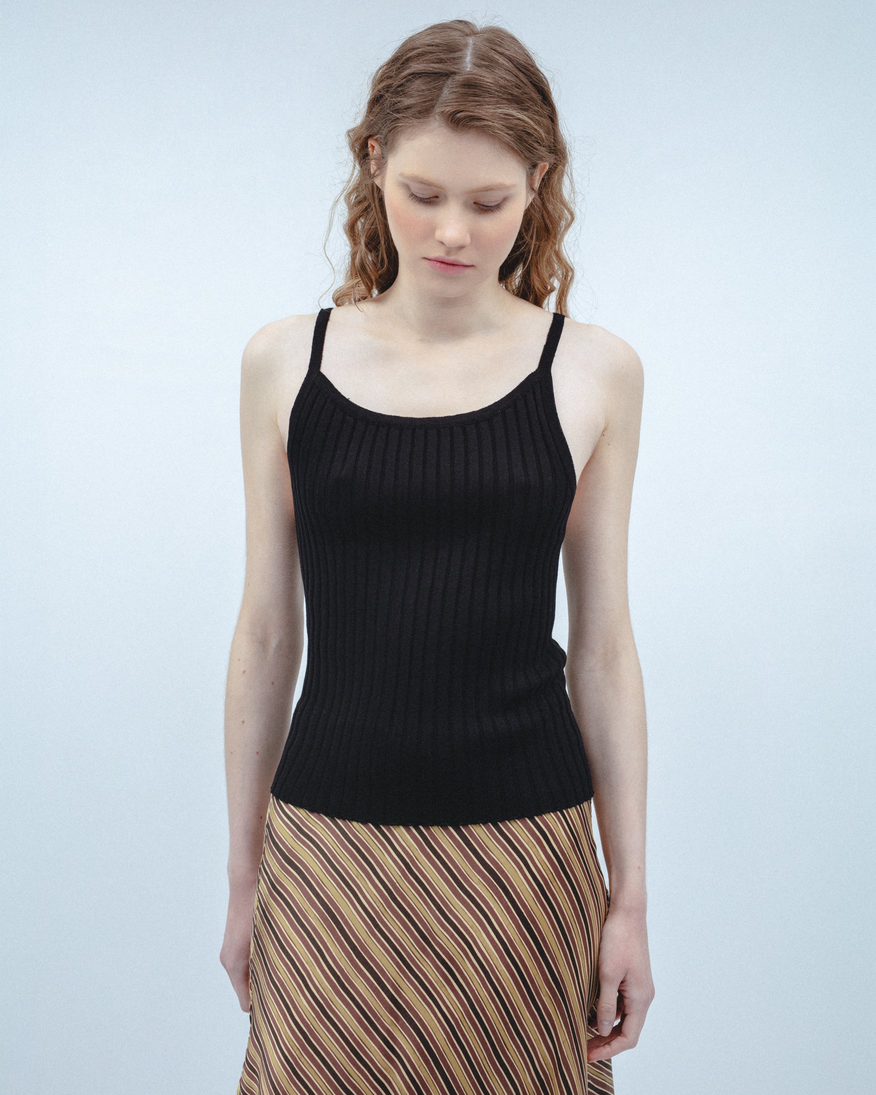 Top Punto Cuello Barco Tirantes