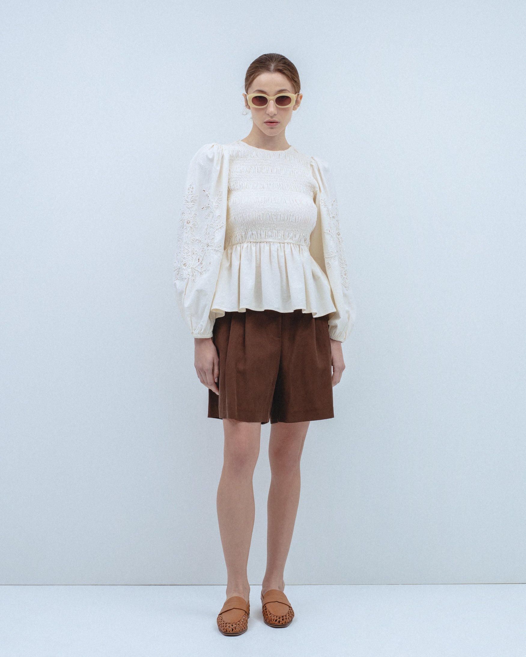 Blusa Nido Abeja Manga Bordado