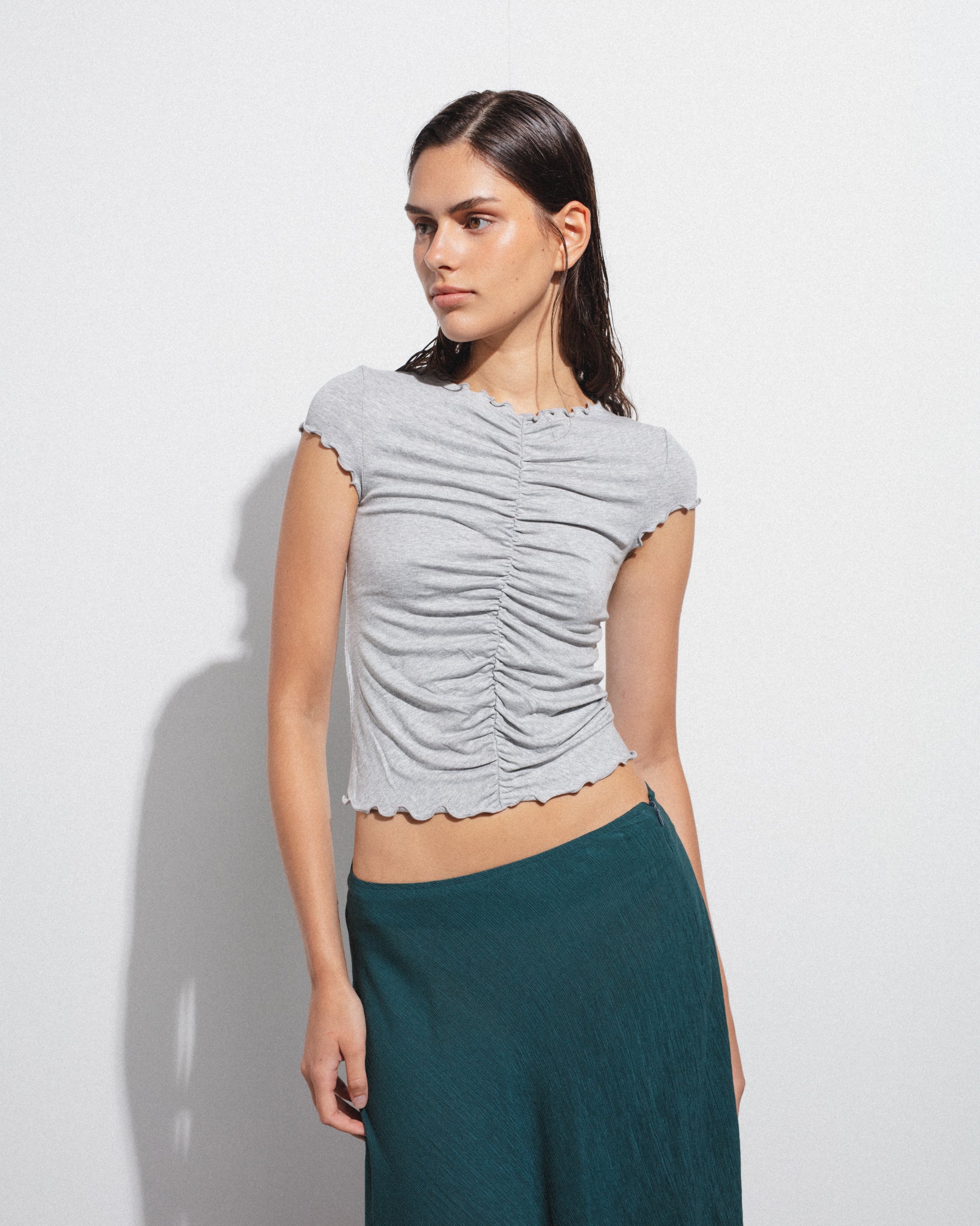 Camiseta Frunce Central