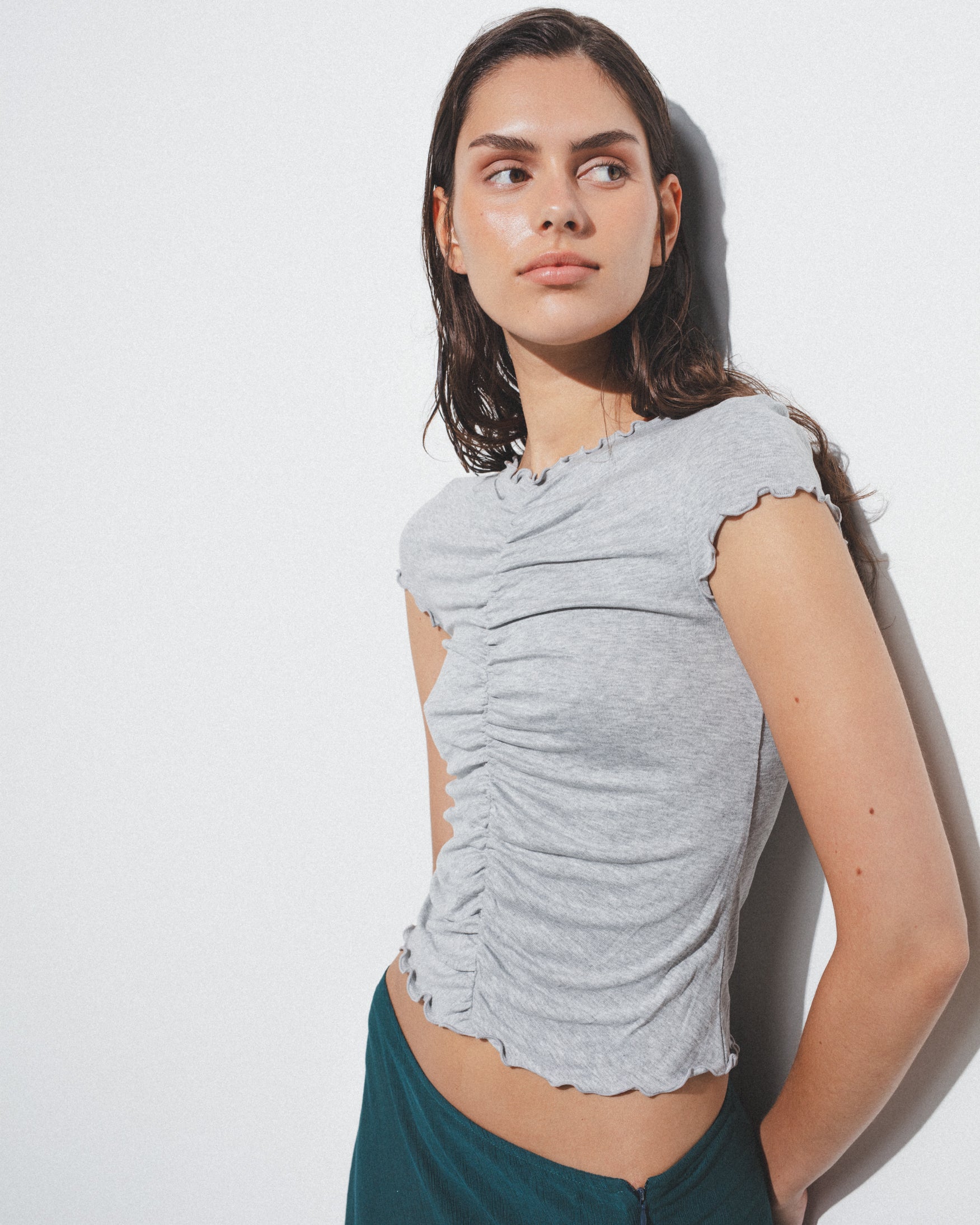 Camiseta Frunce Central