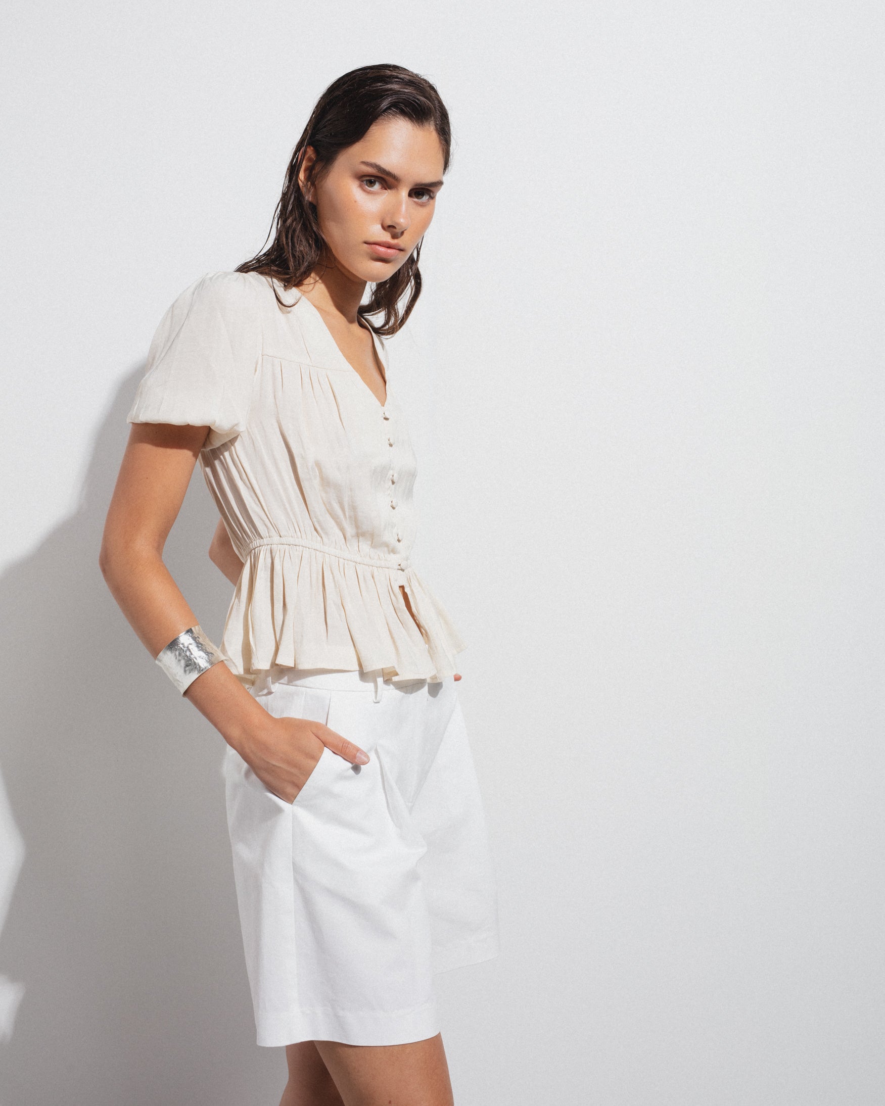 Blusa Fluida Botones Volante