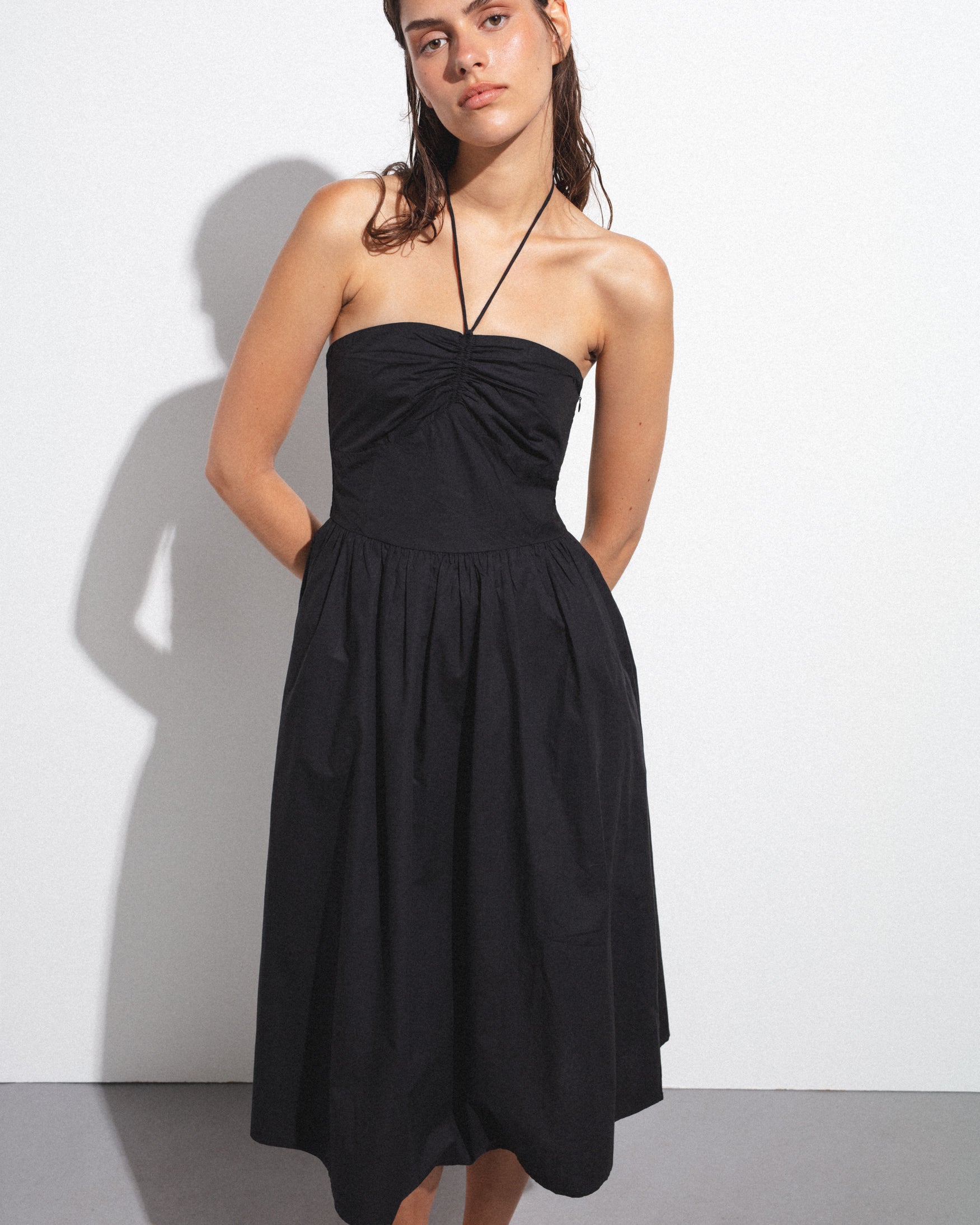 Vestido Midi Lazada Cuello