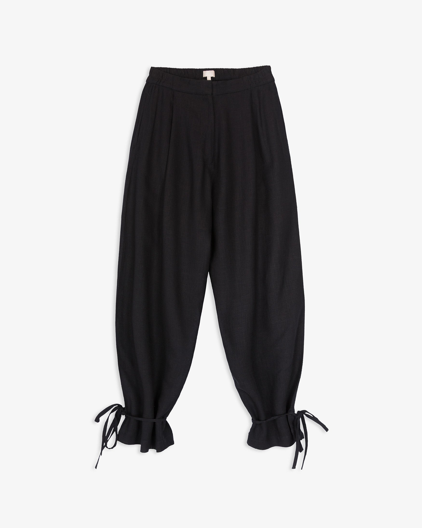 Pantalón Pliegues Bajo Lazos