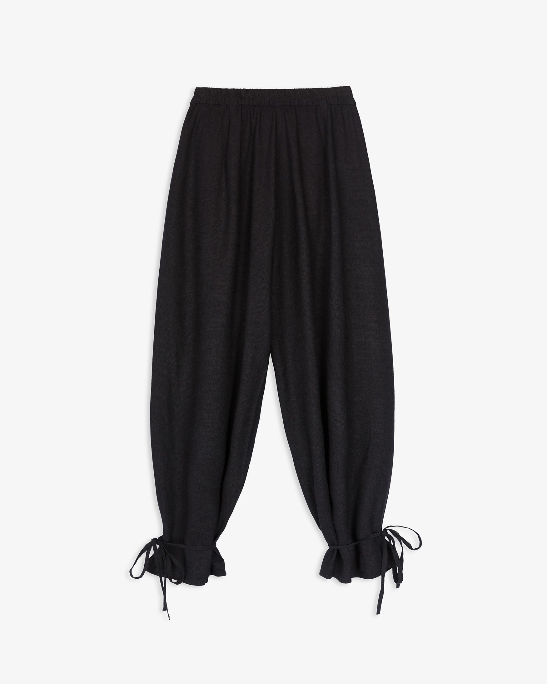 Pantalón Pliegues Bajo Lazos