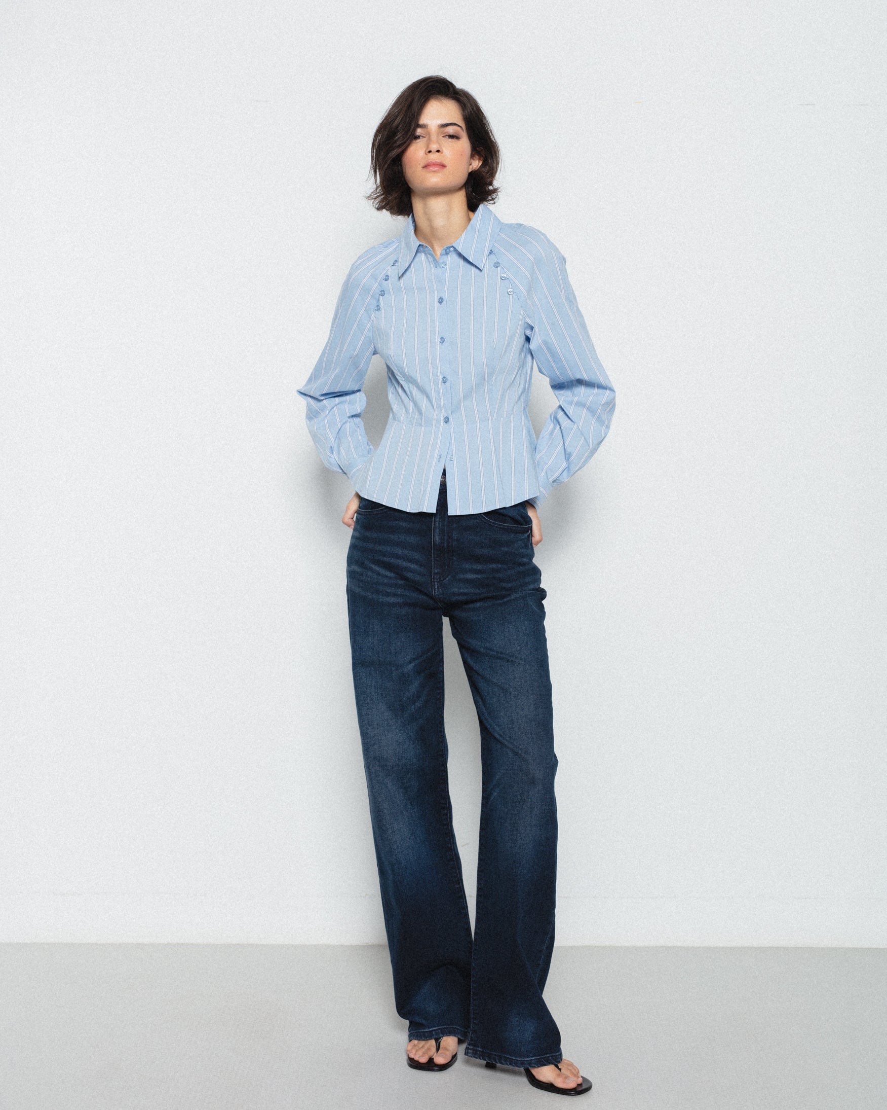 Pantalón Denim Tiro Medio Rectos