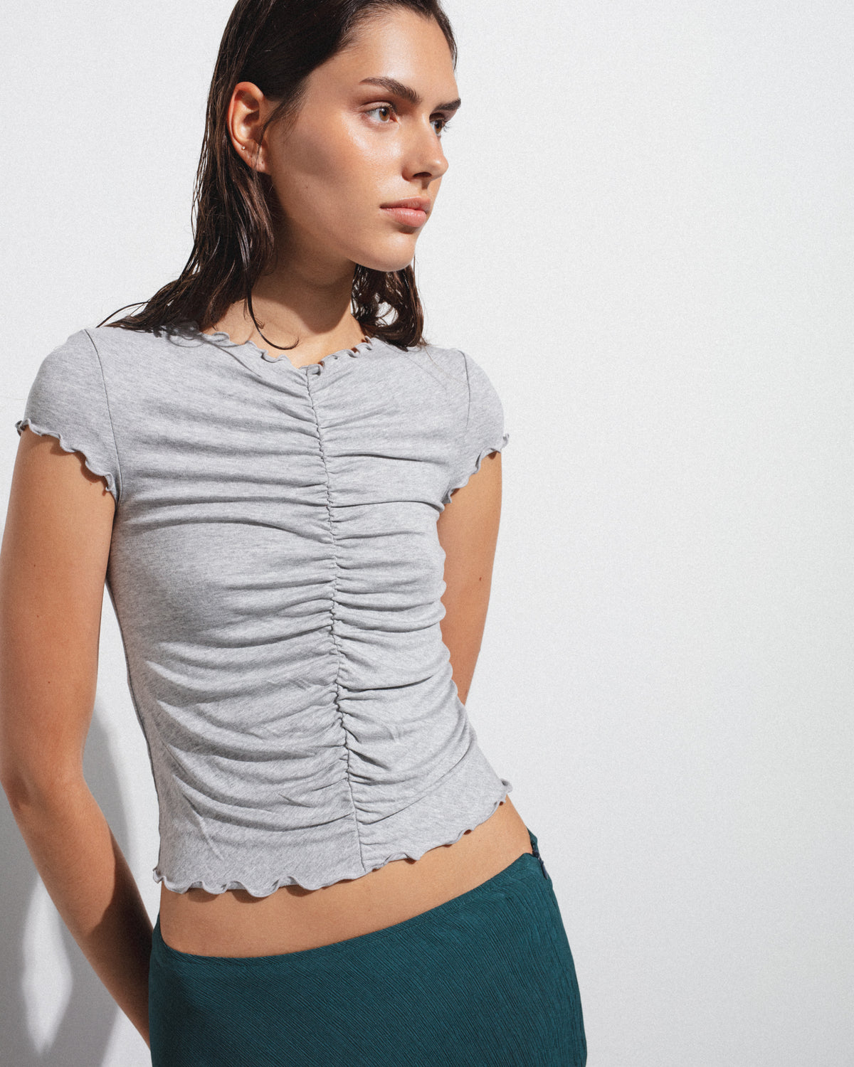Camiseta Frunce Central